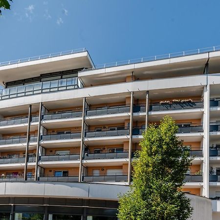 Ovelia Seynod - Les Balcons D'Annecy Apartment Exterior photo